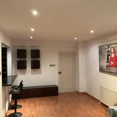 Staycity Flat!!! Nicosia